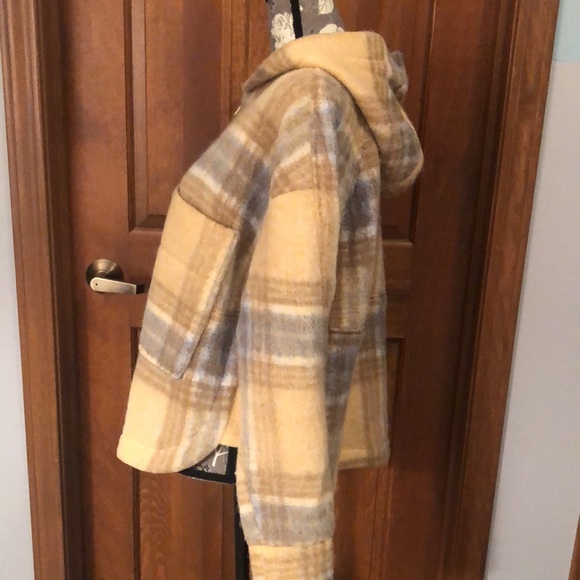 NWT wool-blend, half-zip, boxy hoodie plaid pullover with chest pocket from Zara - Picture 2 of 14